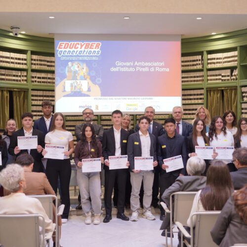Foto di gruppo Pirelli (1)-min