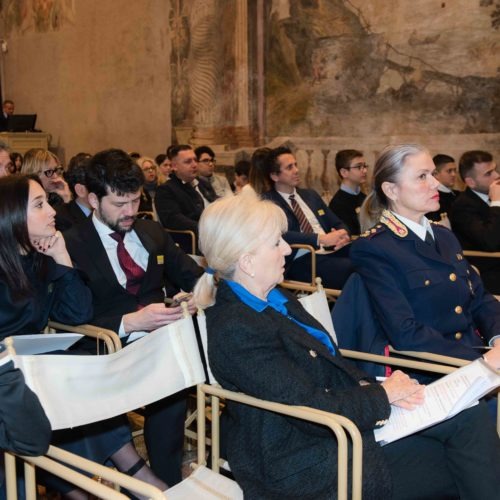 Casa Surace, Sandra Cioffi e Patrizia Torretta platea